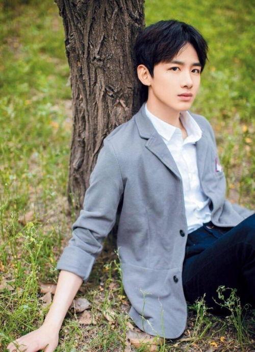 白敬亭白月光娱乐圈吃瓜